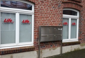 Fensterbeschriftung / Life Systems / Mönchengladbach